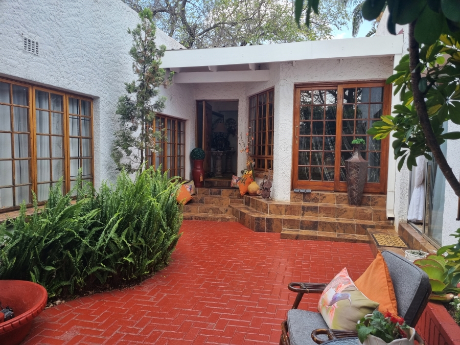 7 Bedroom Property for Sale in Protea Park North West